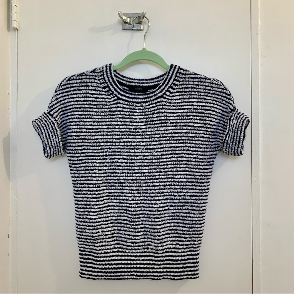 J Crew knitted top. XXXS but feels like XS.